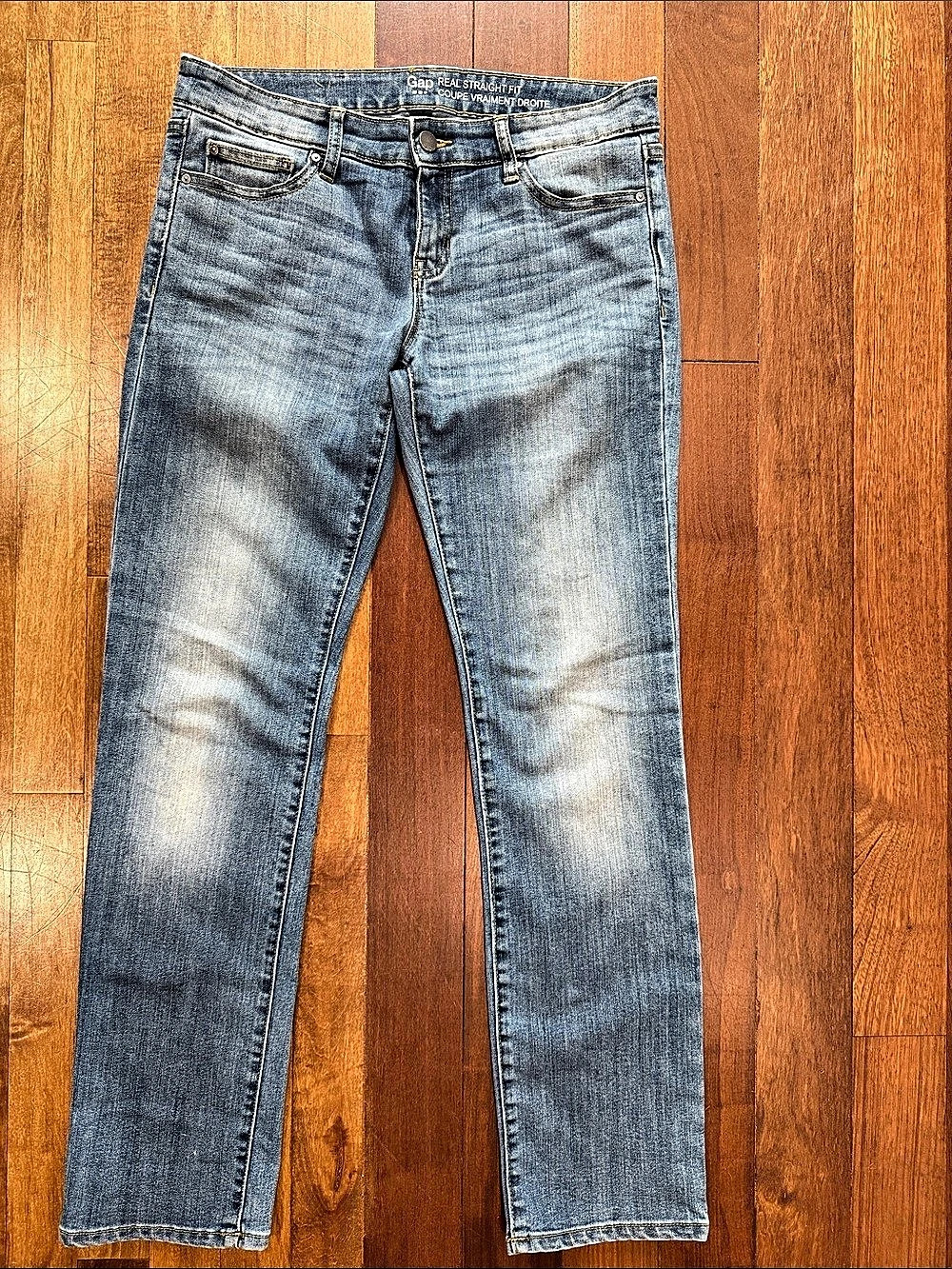 Gap Real Straight Fit Jeans in Blue Waist 27